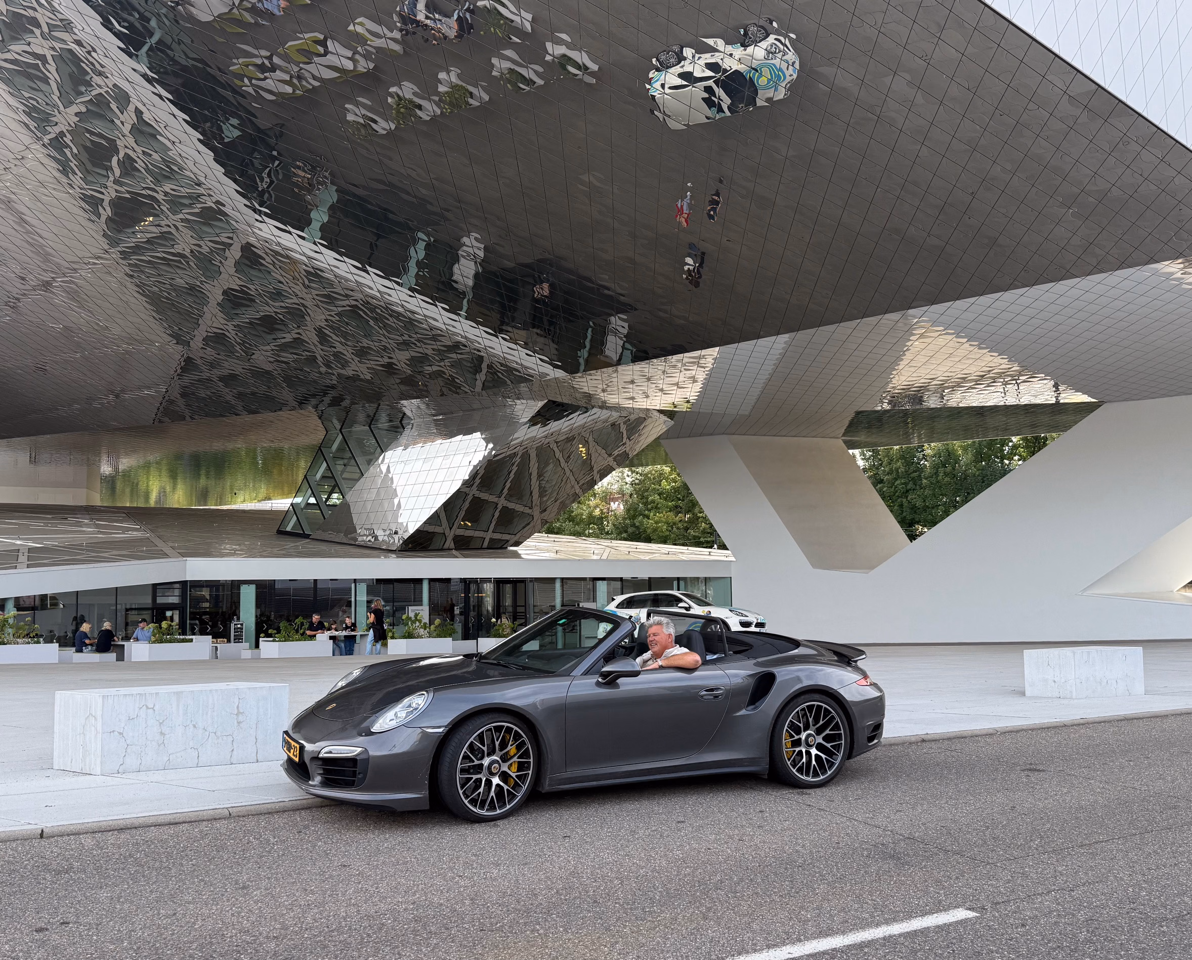 Porsche 911 Turbo S, Team Vin & Lin