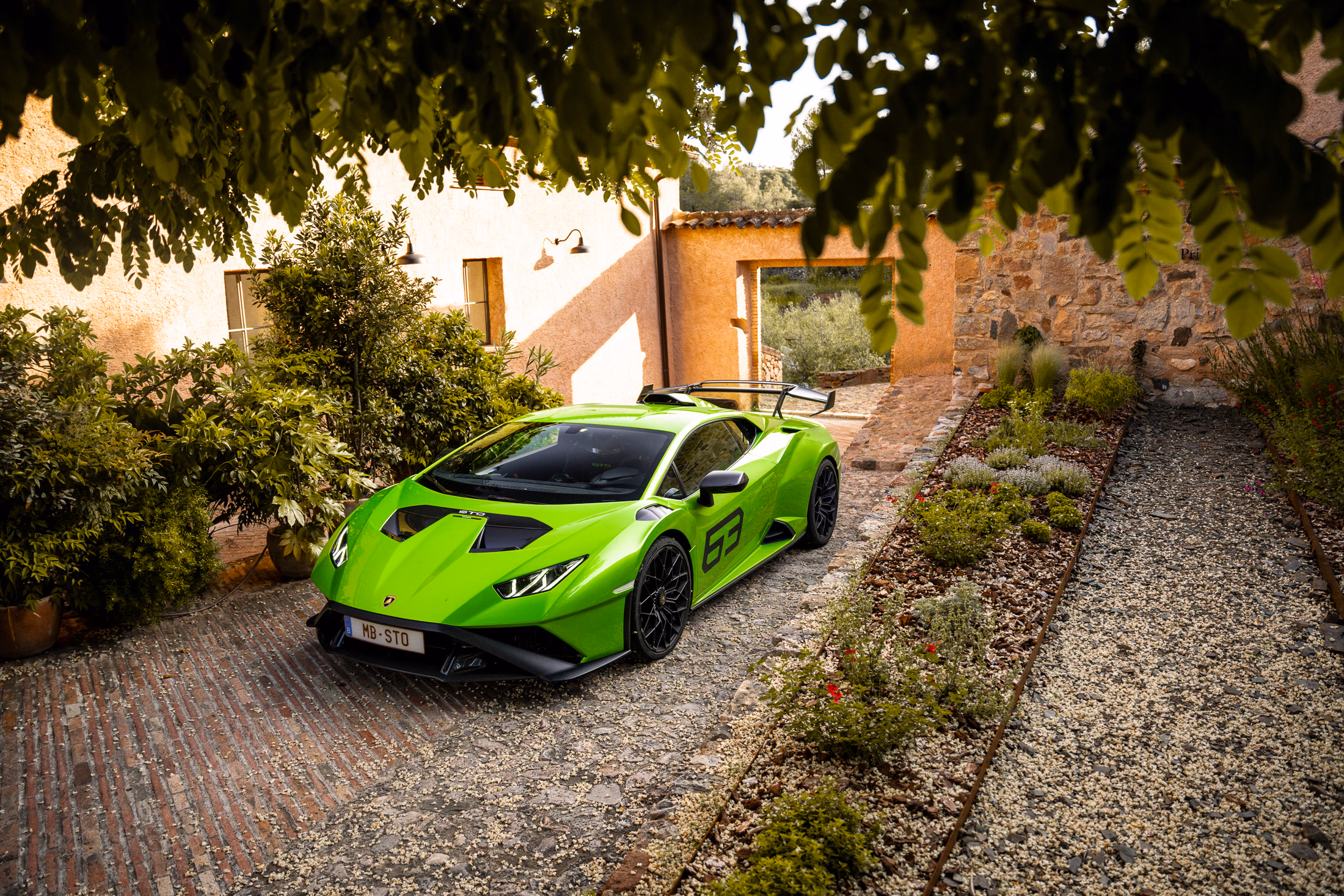 Huracan STO, Team Eco-Tronic